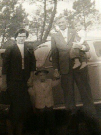 received_1162012557157358-1